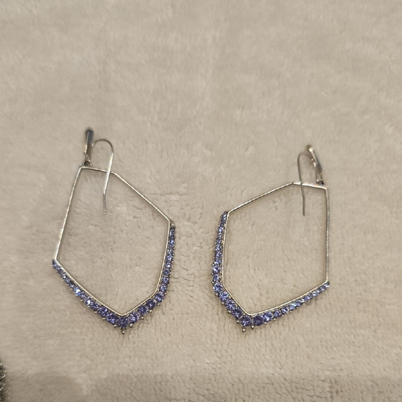 Juicy Couture And Kendra Scott Jewelry Set - Picture 3 of 4